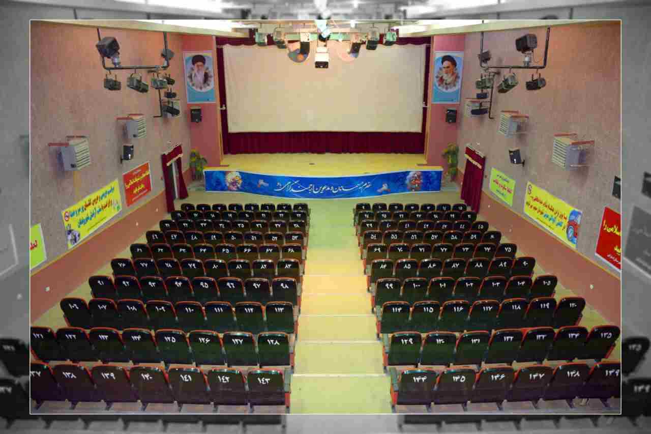 theater-hall-5EUH1